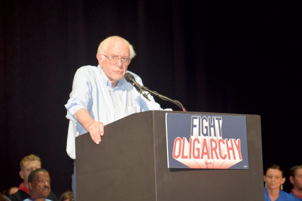 Sanders champions economic justice in wheeling