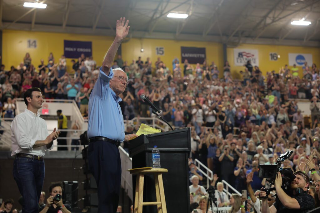 Bernie sanders advocates against oligarchy at lehigh rally
