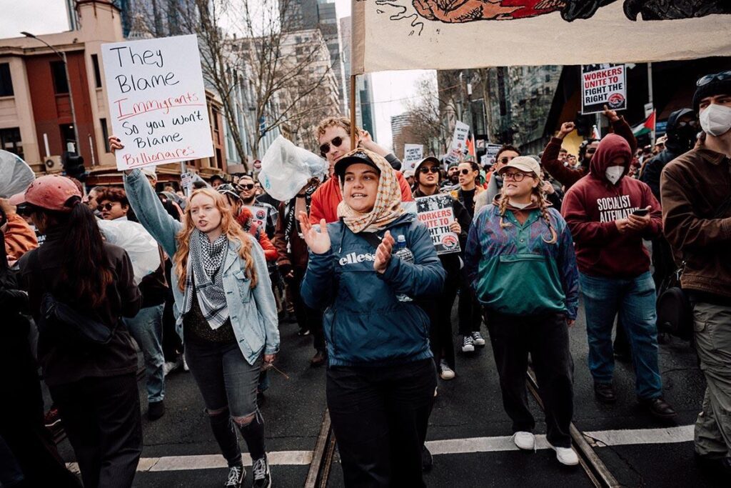 Combating the far right challenge: a unified approach