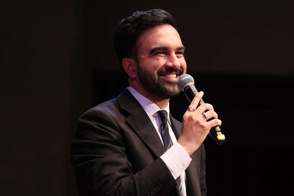 Dems hesitate to support mamdani despite strong nyc mayor lead