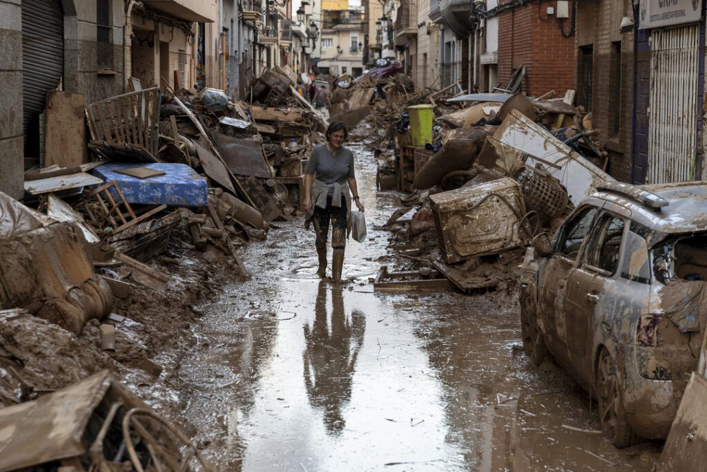 Housing speculation and spain's environmental challenges