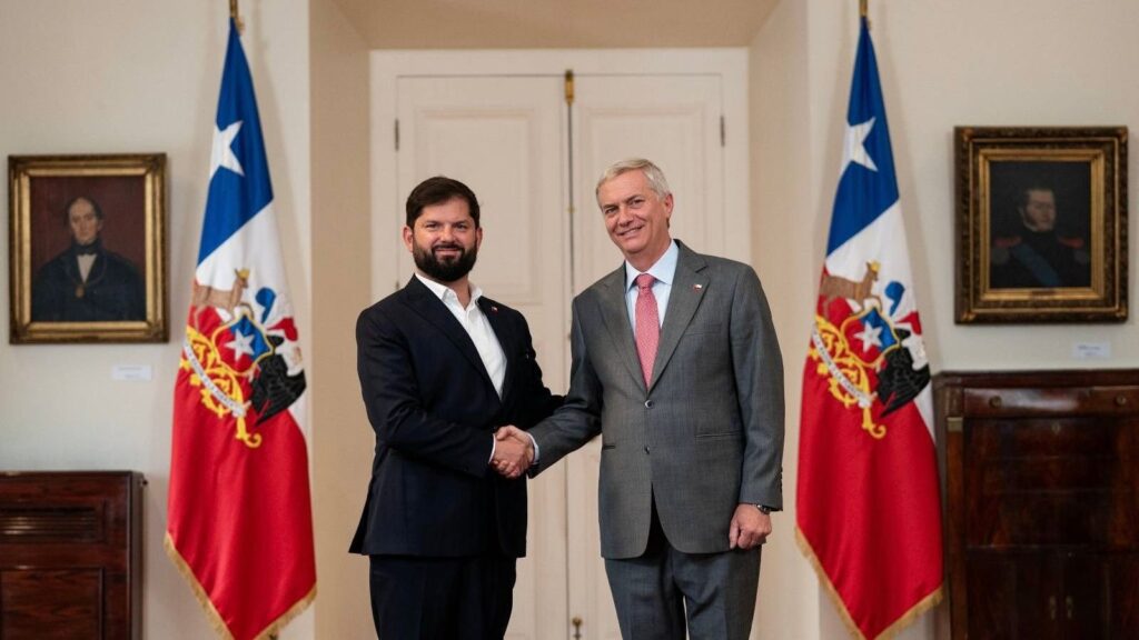 Chilean presidential bid by pinochet supporter