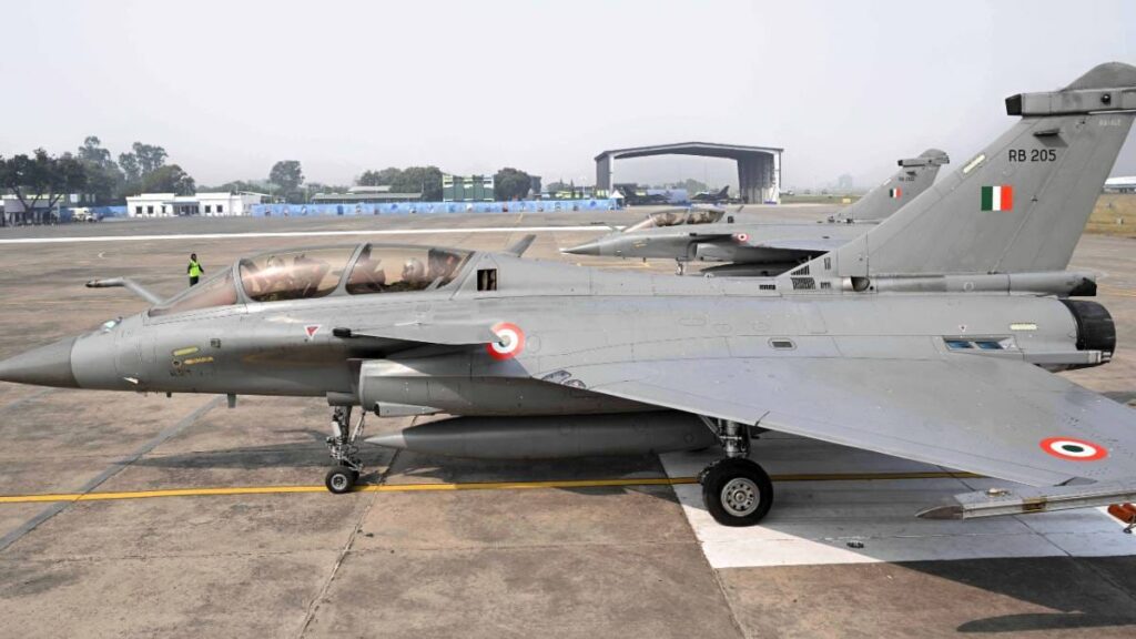 Disinformation wave targets rafale jets from pakistan, reports french media