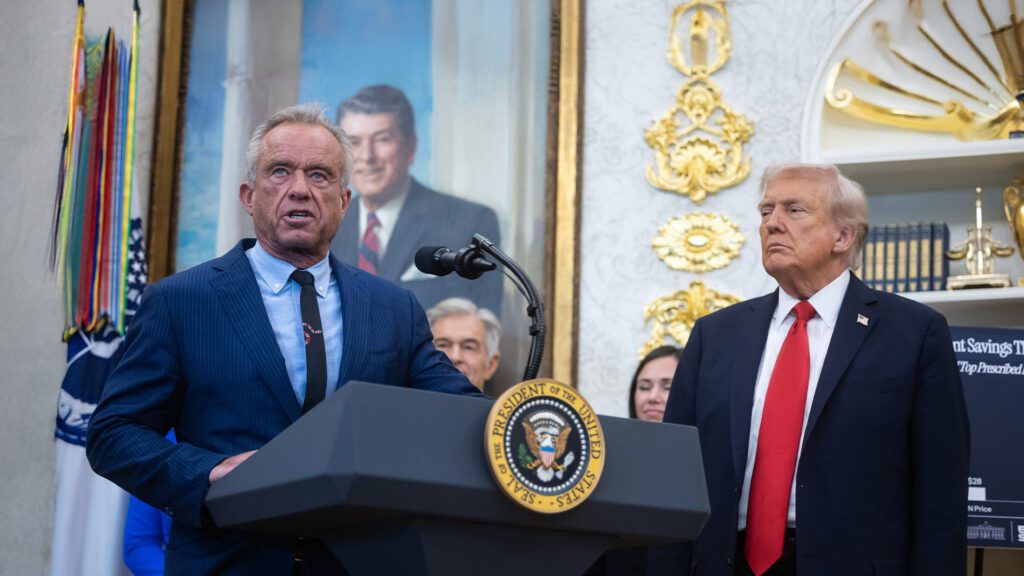 Combating health misinformation: global efforts by science journalists