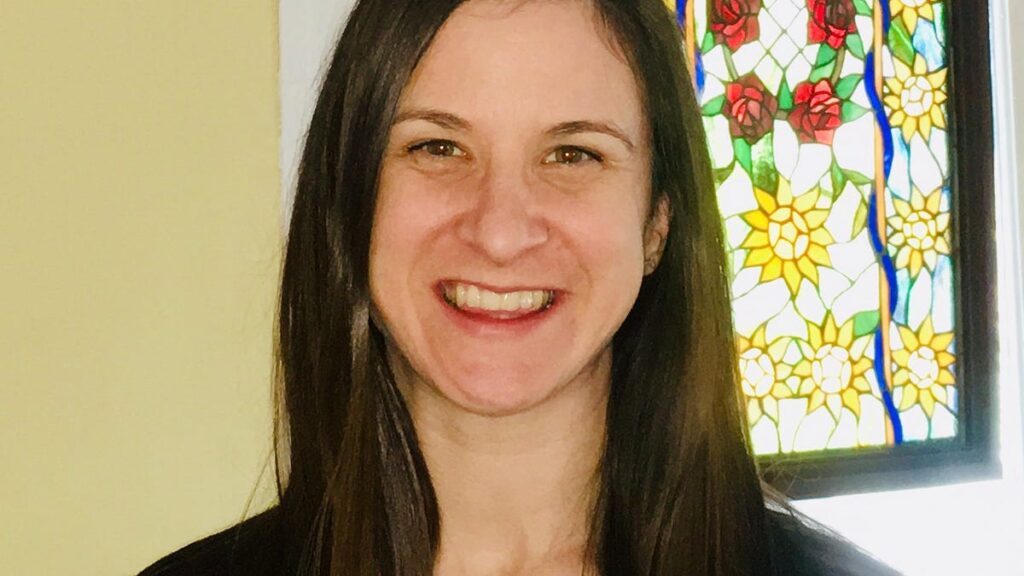 Pediatrician defends measles vaccine against anti science criticism